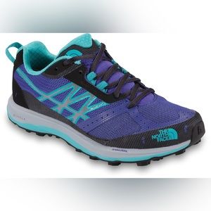 North Face Women’s Athletic Shoe | Size 9
